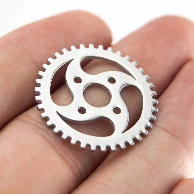 

100pcs DIY jewelry necklace charms wheel gear pendants polished Pendant stainless steel wholesale price Pendants