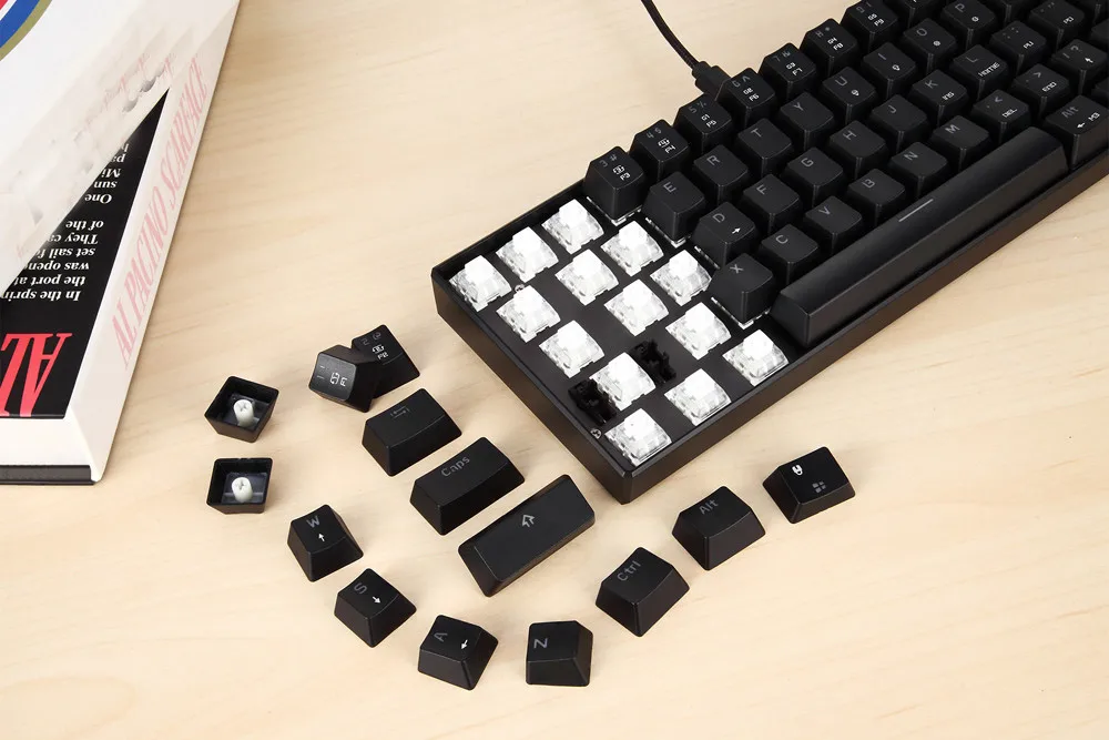 Цветная Механическая игровая клавиатура с подсветкой RGB синие переключатели MX 61