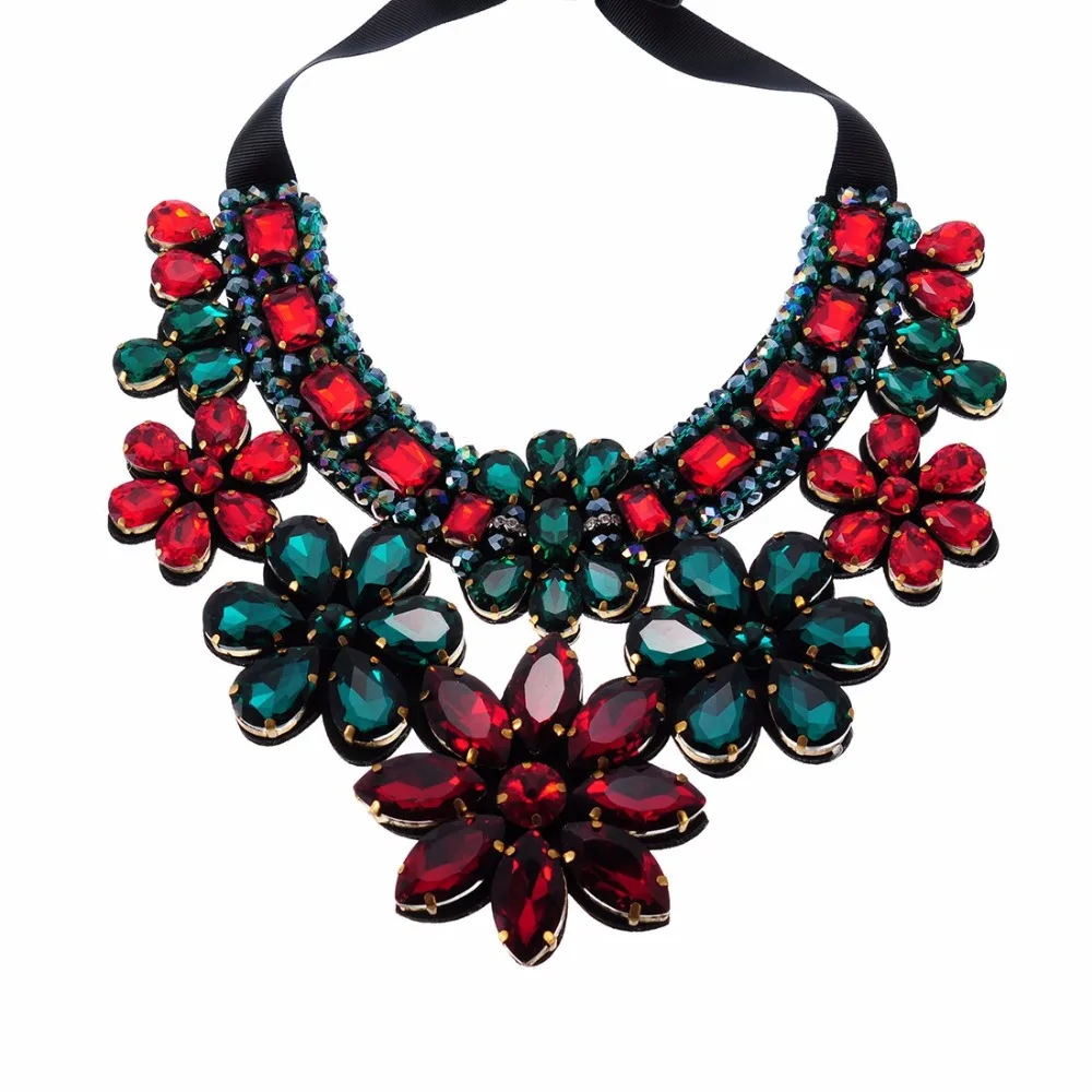 Ювелирные Изделия Цепи Зеленый Красный Стекло Колье Себе Подвеска Биб Ожерелья