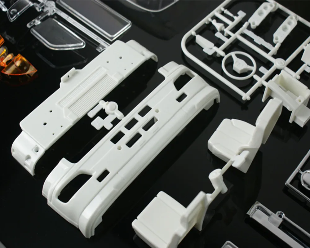 

New tractor truck cab shell body for tamiya 1:14 scale remote control arocs Hino700 tractor trailer truck