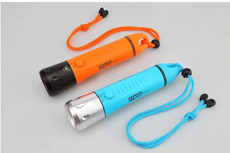 売る 新しいfitechf8充電式プロフェッショナルダイビングショット元帳1000ルーメンcree Xml T6 LED懐中電灯はパワーバンクとして使用できます