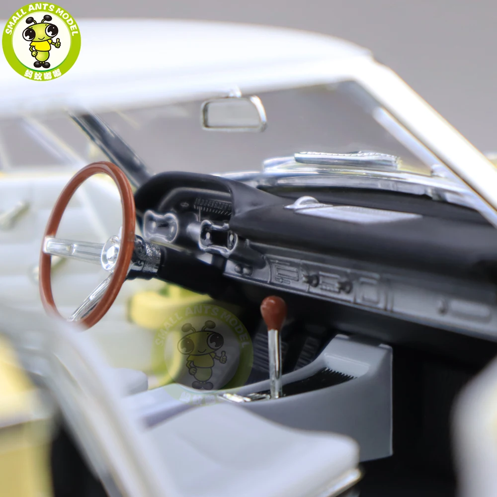 1/18 1964 MERCURY MARAUDER Road Signature литая под давлением Модель автомобиля игрушки для мальчиков и девочек подарок