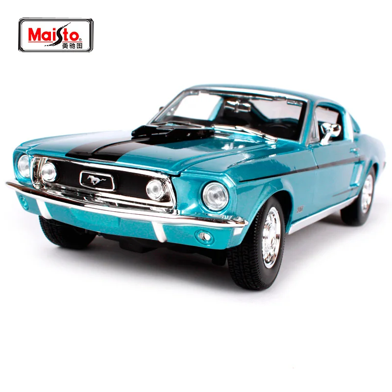 

Модель автомобиля Maisto 1:18 белая Blue1968 Ford Mustang GT Cobra Jet, литая модель автомобиля, новая игрушка в коробке, бесплатная доставка 31167