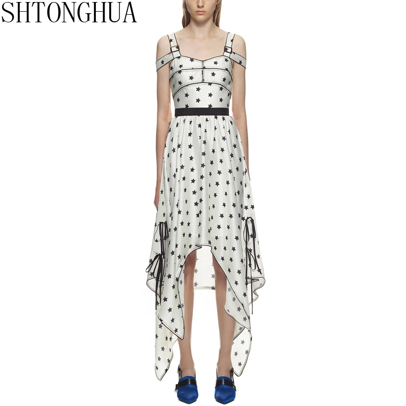Женское платье Автопортрет SHTONGHUA 019 летнее на бретелях спагетти с белыми звездами