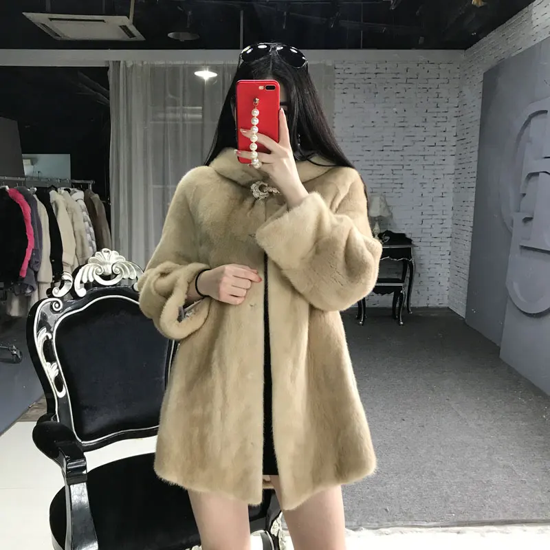 Норковая женская зимняя куртка с капюшоном из цельного меха норки | Женская