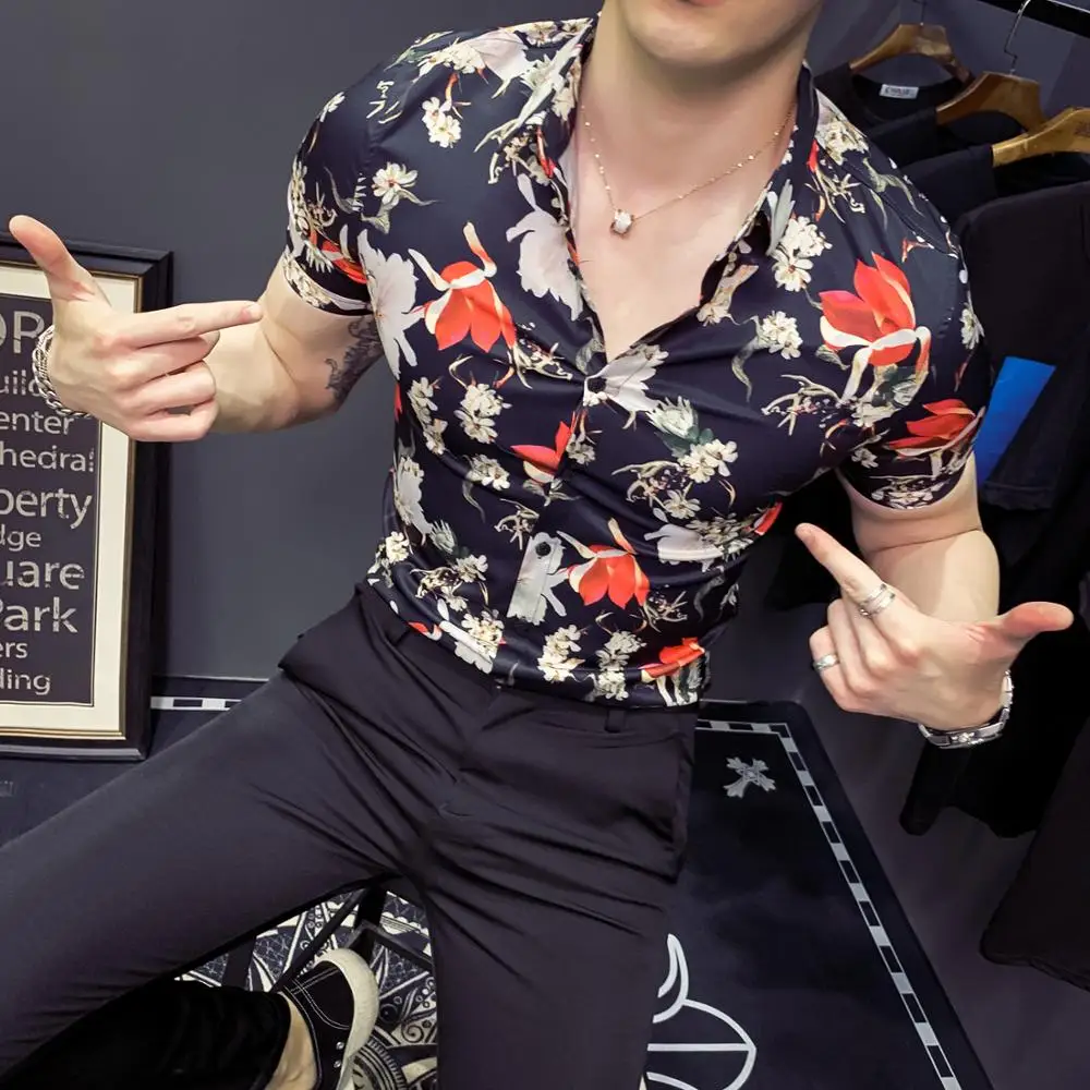 Мужская рубашка с цветочным принтом повседневная приталенная коротким рукавом