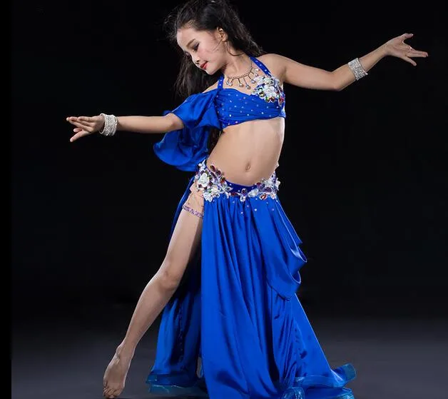 Роскошное шелковое платье ручной работы из 3 частей украшенное бусинами Женская