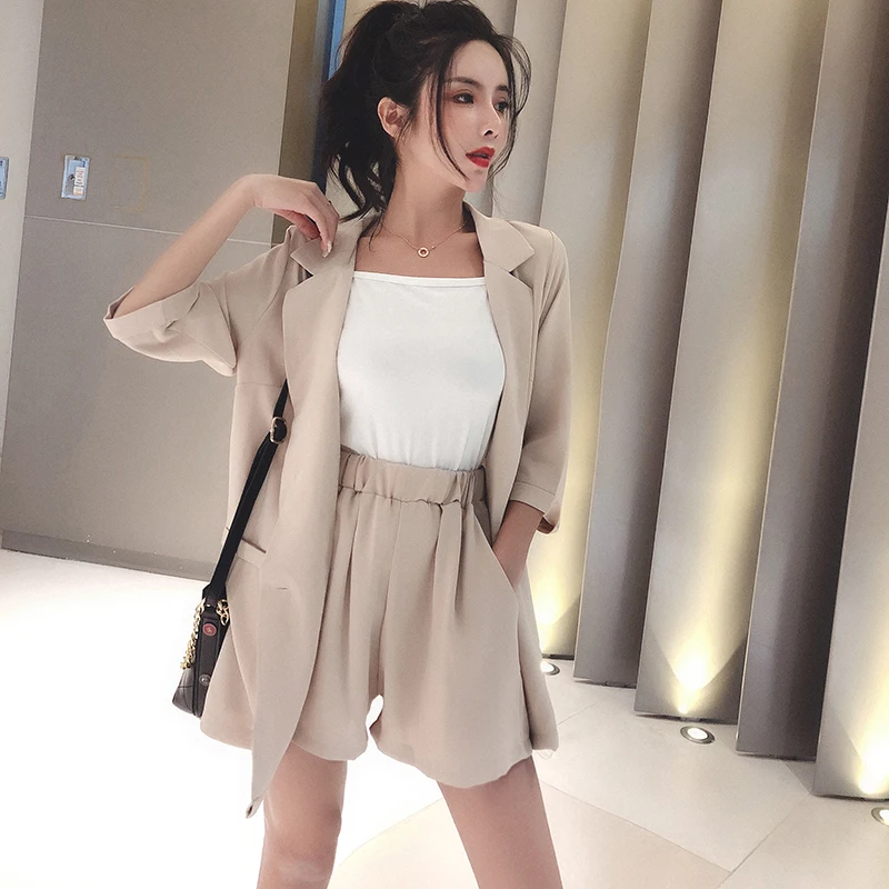 Сезон: весна–лето короткие костюмы женские Комплект из 2 предметов спортивный