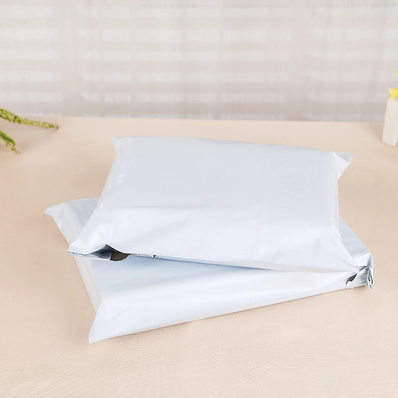 

Retail White 7 Sizes 100Pcs/Lot Poly Mailer Mailing Packing Pocket Express Courier Bags Envelope Plastic Mailers Package Bag