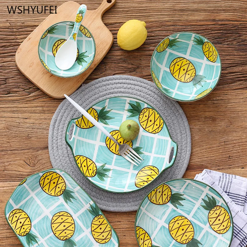 

2Pcs Direct selling Ins cute fruit pineapple jewelry Jingdezhen glaze color ceramic home kitchen storage and decoration supplies