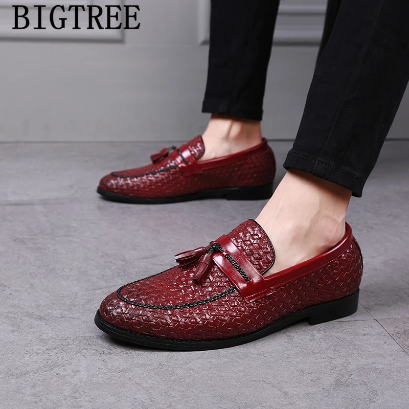 

Tassel Loafers Men Pointed Toe Dress Weddings Shoes Coiffeur Italian Shoes Men Classic Men Party Shoes Zapatos Hombre Formal