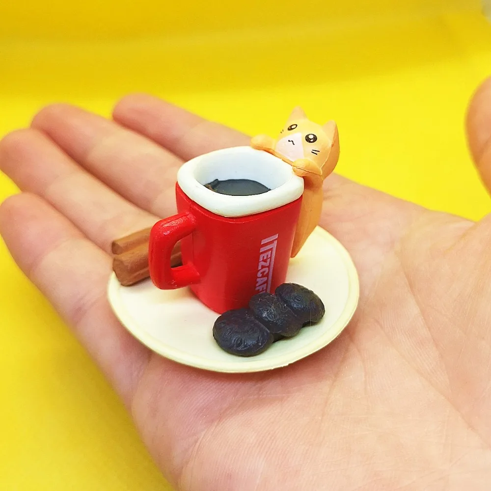 Жадная закуска 1 шт. Кофейная игрушка для кормления кошек Детская кукла