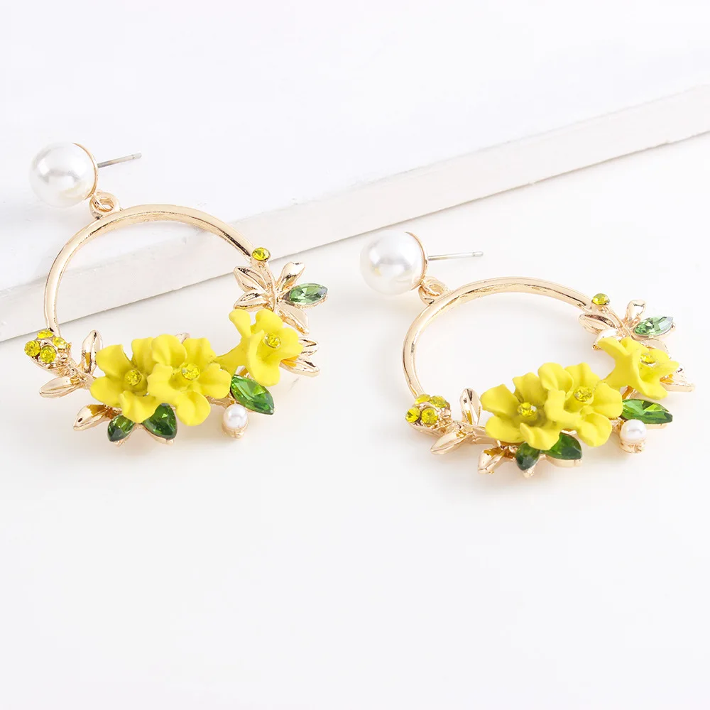 Fashion Simulated Pearl Earrings Elegant Circle Flower Drop for Women Sweet Resin Rhinestone Earring Jewelry|Серьги-подвески| |