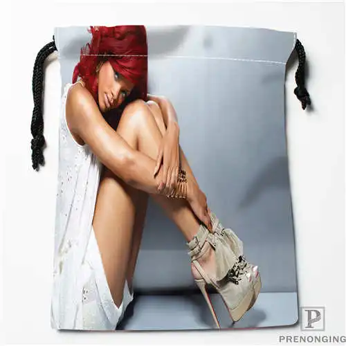 Пользовательские печати Рианна (1) Drawstring хозяйственные сумки дорожный мешочек