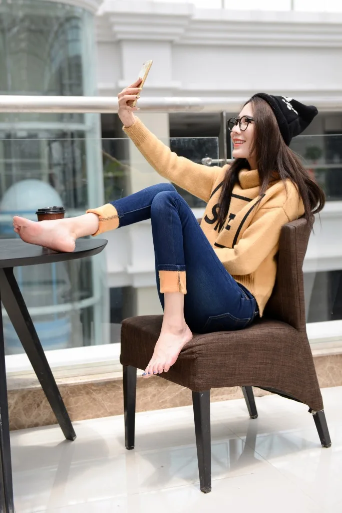 Дамы руно джинсы нового фонда 2016 осенью зимы с толщиной теплые ноги штаны