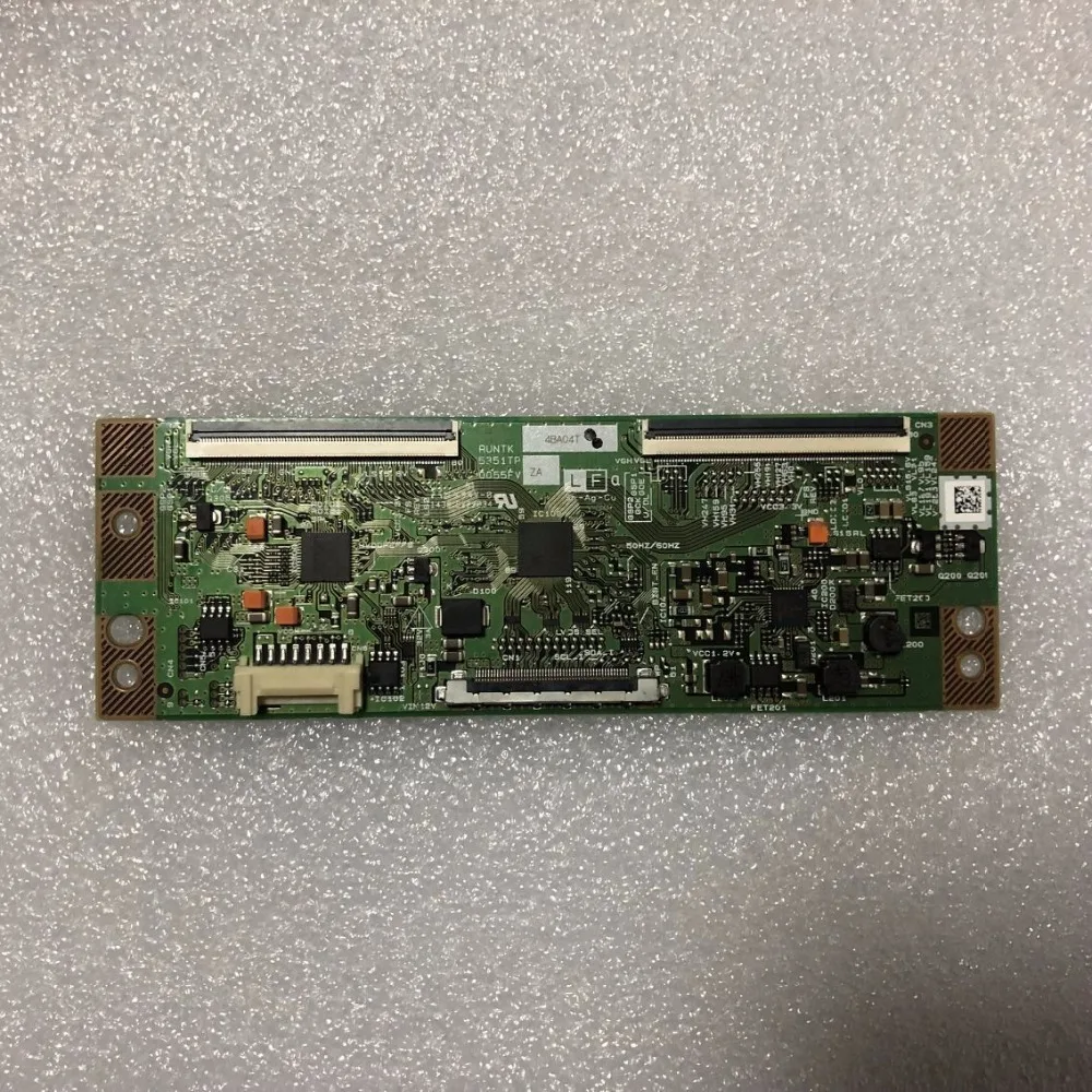 100% оригинал t-con RUNTK 5351TP 0055FV RUNTK5351TP ZZ ZA логическая плата хорошее рабочее место |
