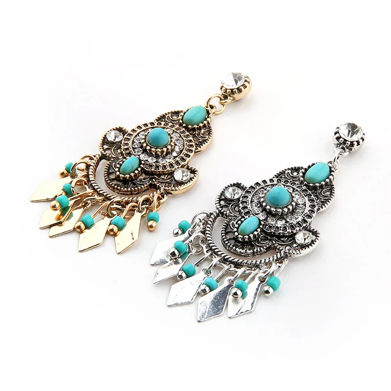 Женские маленькие трендовые серьги-гвоздики Винтажные серьги из металлического