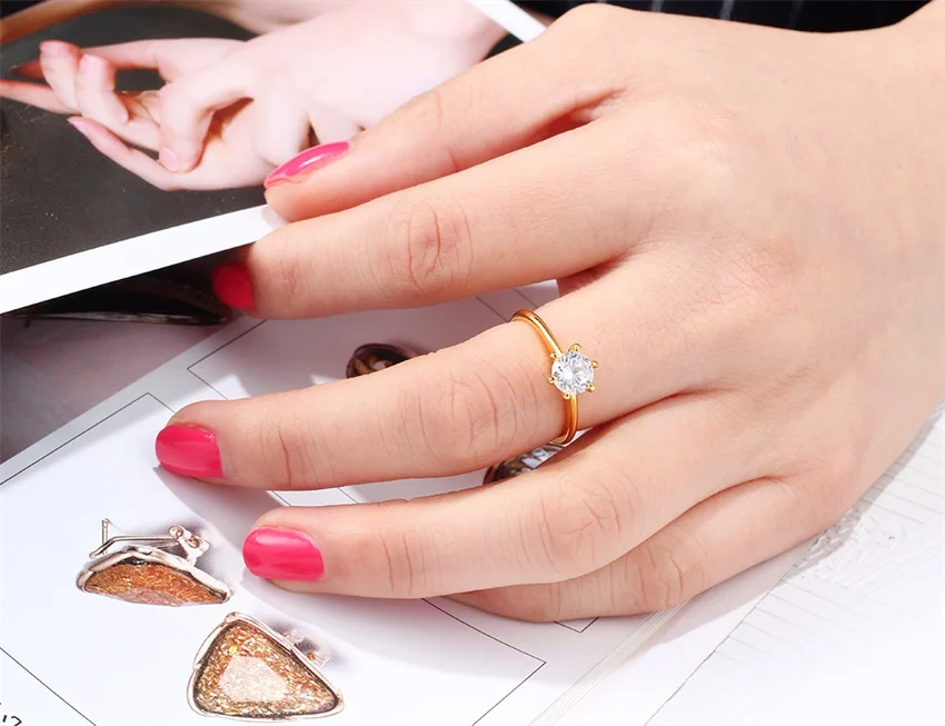 Желтое Золото Цвет Пасьянс шесть коготь круглый CZ круглое кольцо для женщин