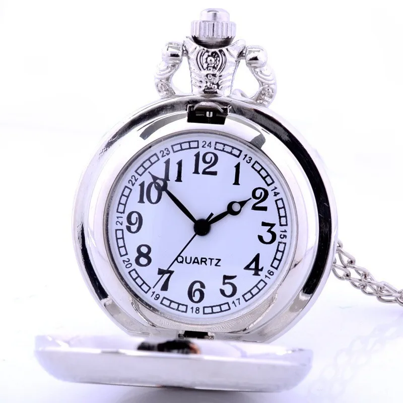 

Vintage Bronze Steampunk Quartz Pocket Watch Hollow Carribean Pirate Skull Head Horror with Chain for Men Women Pendant necklace