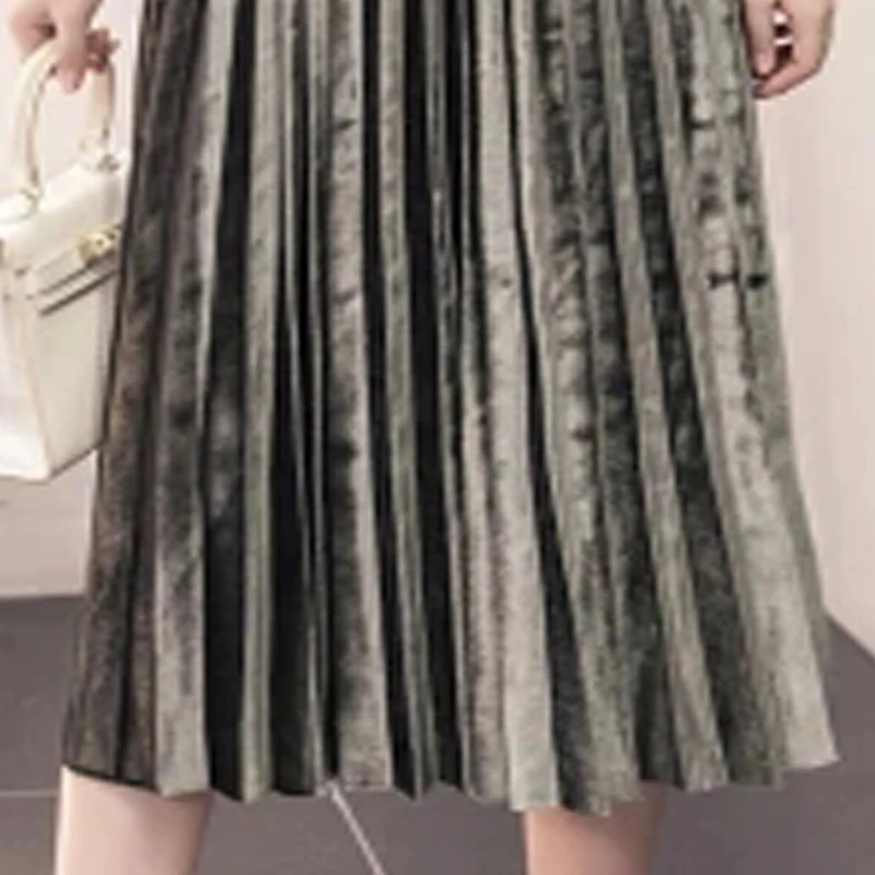 

2017 Korea Autumn winter velvet pleated skirt slender Slim fashion was thin metal color A word skirt women Retro long skirt x49