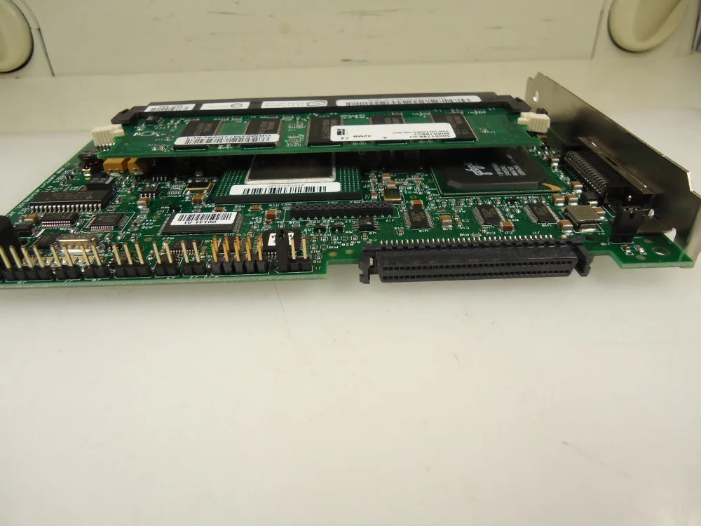 2H794 проц 3 SC ами 475 32 МБ рейд SCSI контроллер 100% тестирование работы префект |