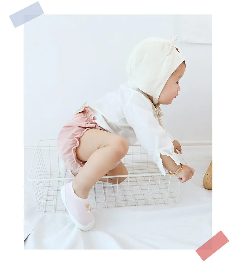 Новые летние детские носки для первых шагов, Bebe, носки-тапочки с резиновой подошвой для малышей, домашняя обувь для детей