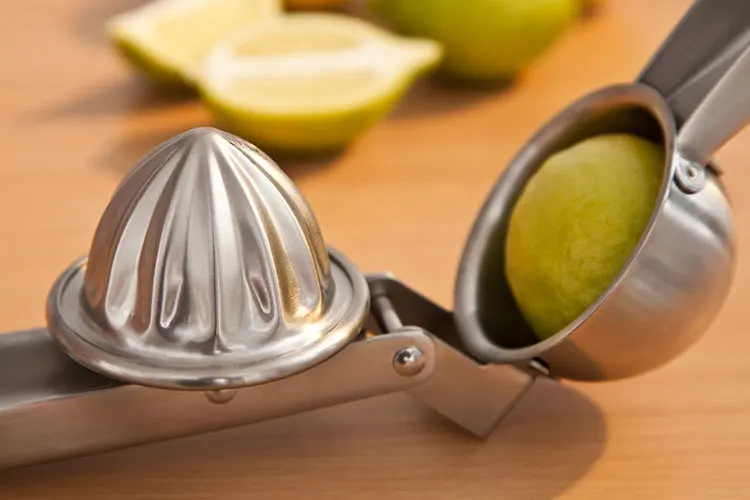 2018 Бесплатная доставка Нержавеющая сталь все фрукты Кухонные гаджеты Ручной