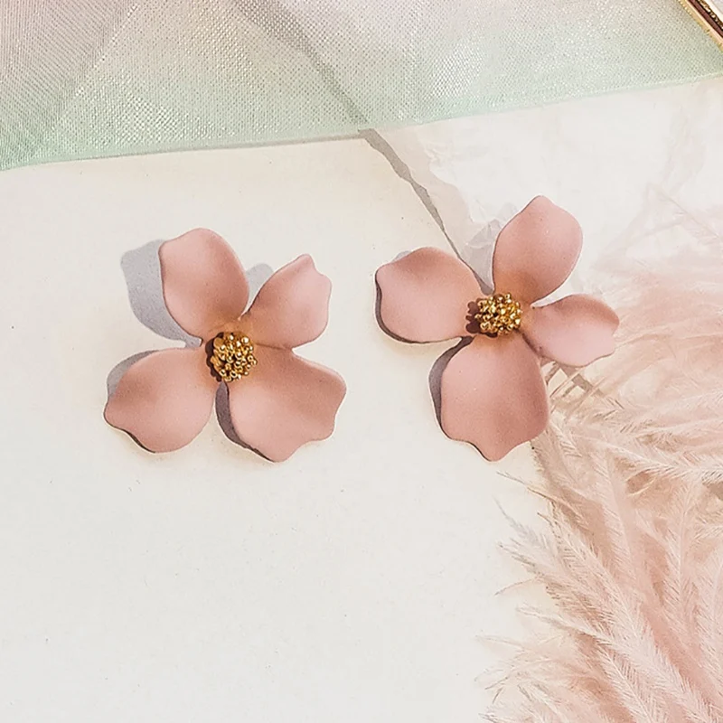 P Korean Style Cute Flower Stud Earrings For Women New Fashion Sweet Earrings Femme Brinco Wholesale Jewelry - Окраска металла: P