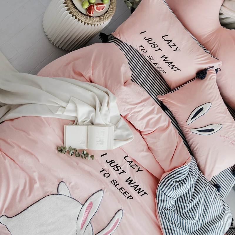 Комплект постельного белья из 100% промытого хлопка с вышивкой кролика и