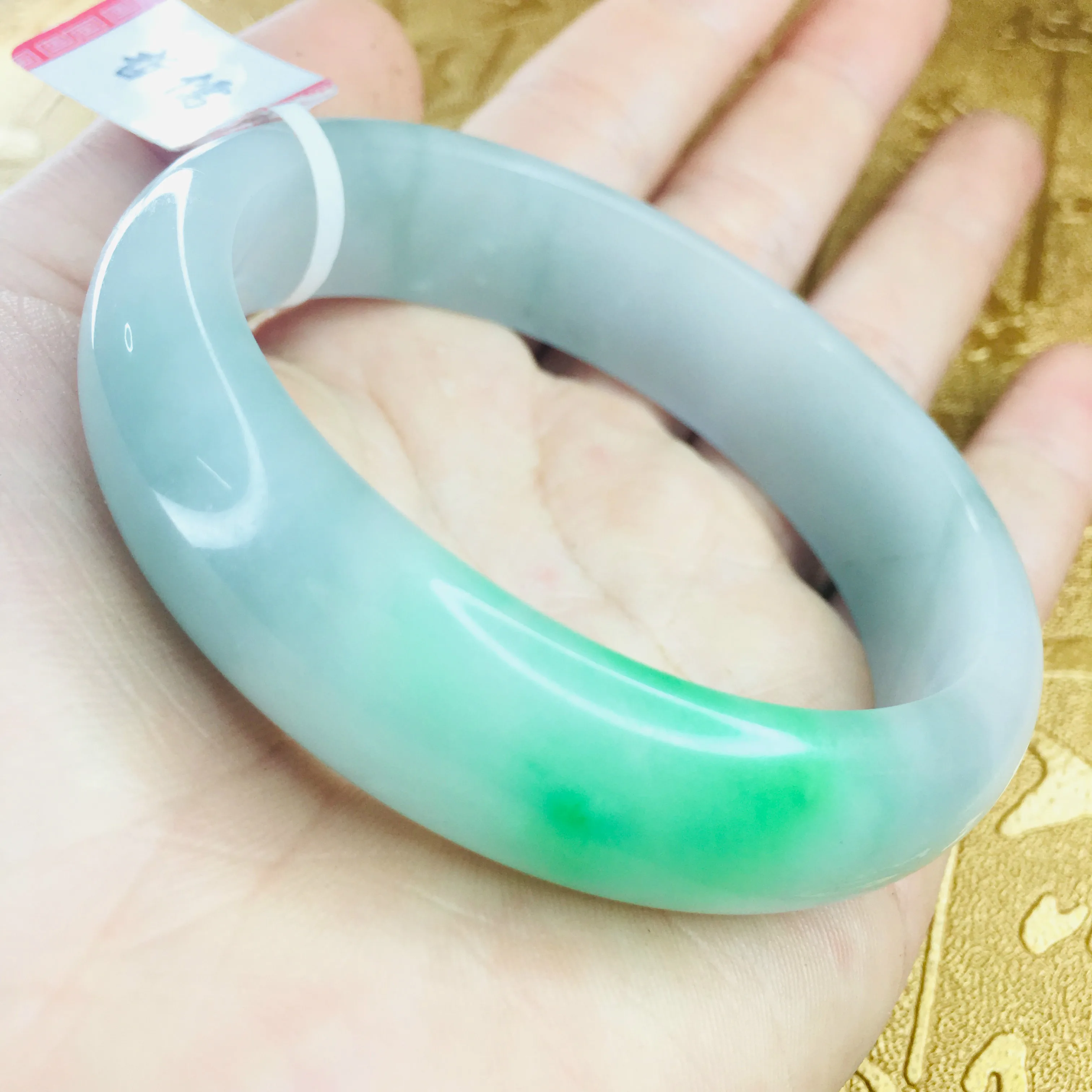 

Send A certificate natural Jadeite bracelet Exquisite Yang green two-color 54-61mm female Princess bracelet Jewelry gift