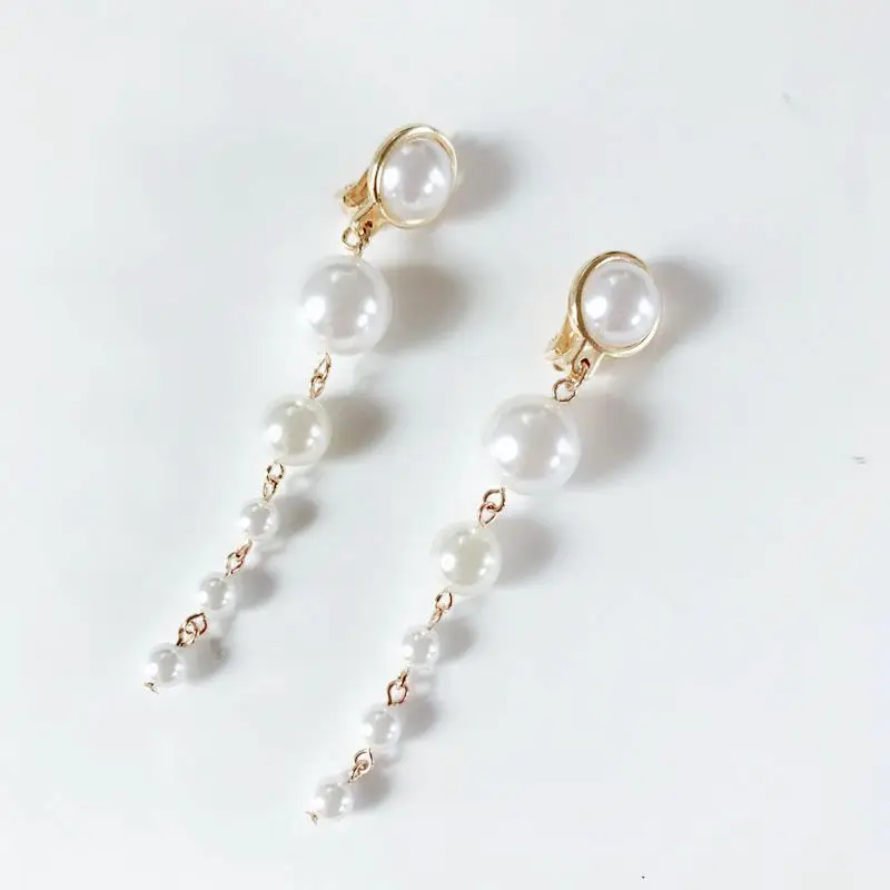 

Elegant Sweet Pearl Japanese And Korean Style Long Clip Earrings