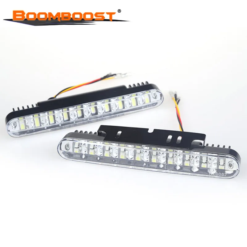 

2PCS 12W Universal With Turn Signal Lights External Lamps Car Daytime Running Light DRL Daylight Day Running Lights 2X30 LED