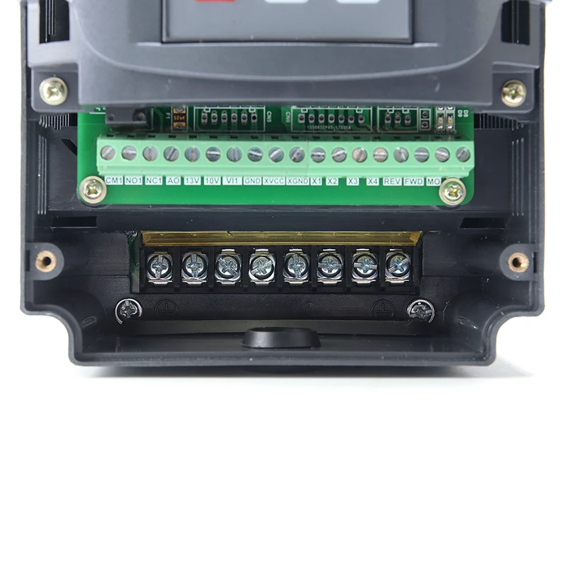 1.5KW 220V Inverter VFD Spindle Adjustable Speed Drive Single Phase input 3 Output Frequency Converter | Обустройство дома