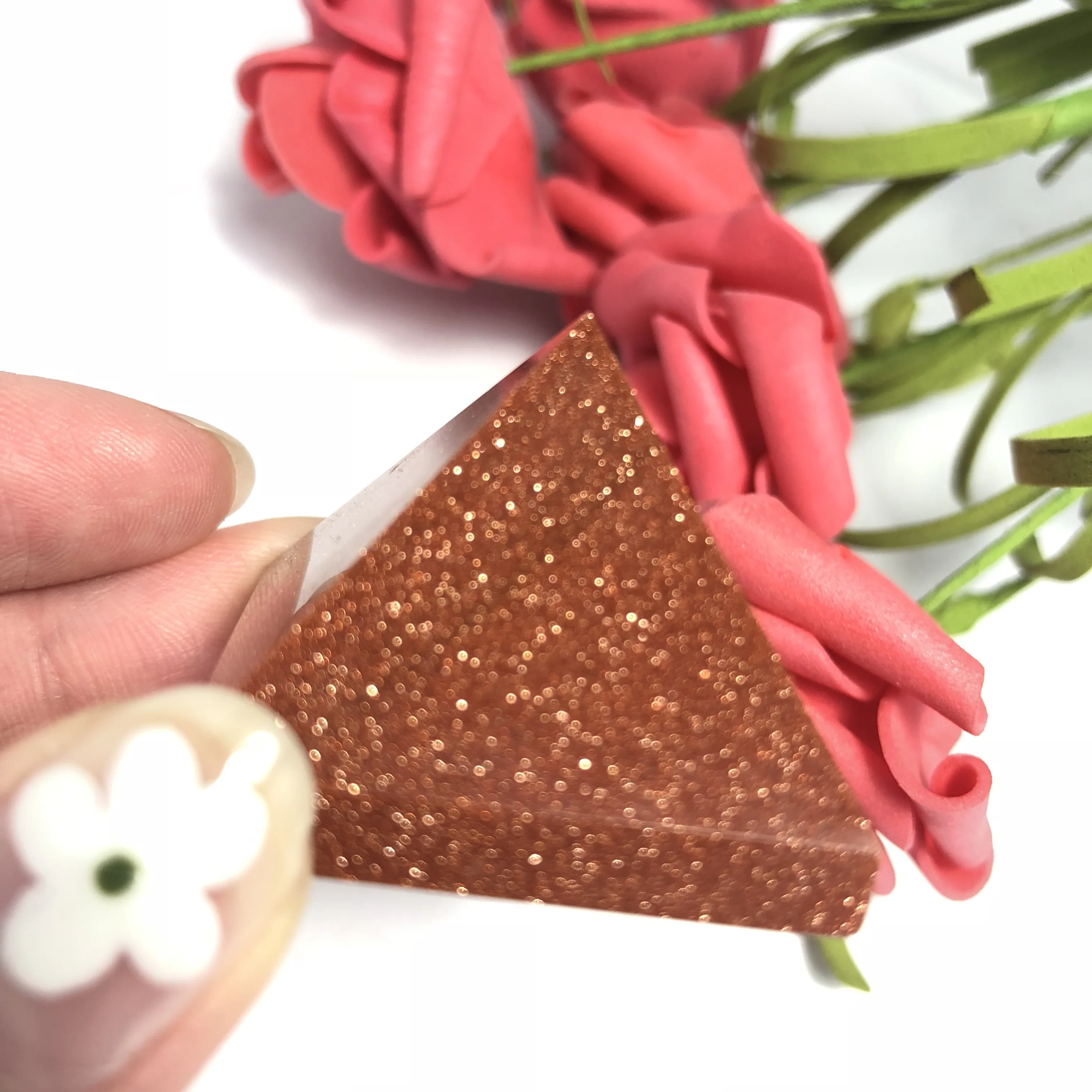 Кристалл Исцеления натуральный красивый сапфировый Голубой песок Пирамида | Дом