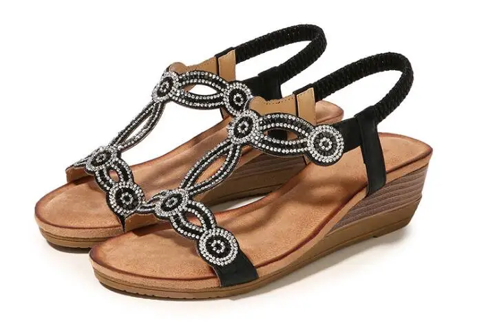 Женские босоножки на танкетке со стразами большие размеры 35 43 новинка