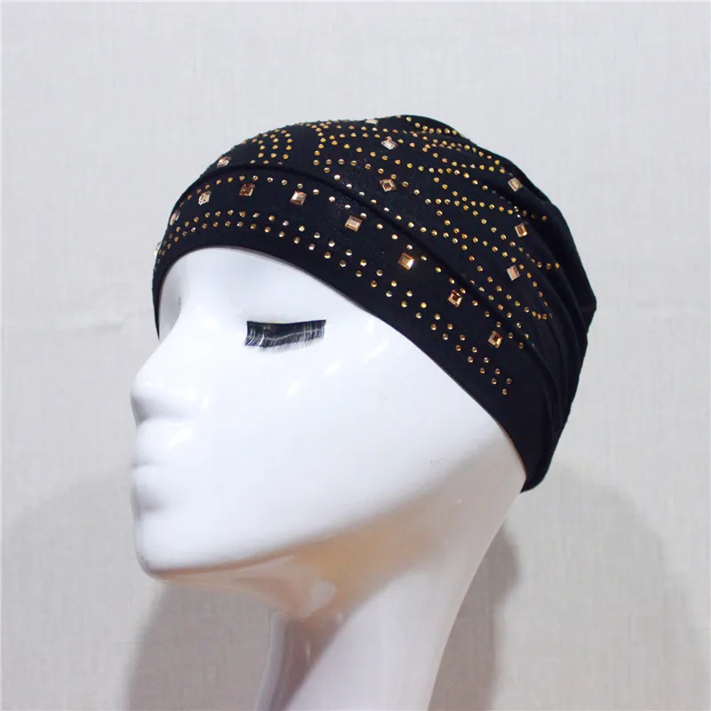 Мягкий мусульманский полноразмерный хиджаб со стразами и геометрическим