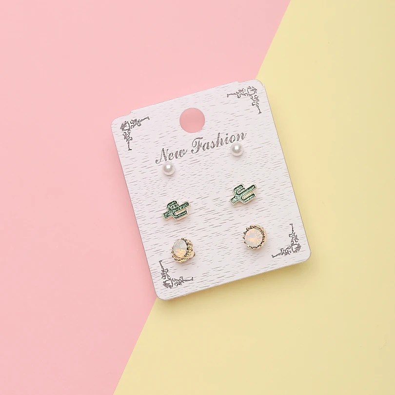 Набор из 3 пар сережек с кристаллами, круглыми и треугольными формами, в стиле бохо, для женщин, панк, этнические, с цветочным узором, жемчужинами и сердечками, для вечеринок и одежды, ювелирные изделия.