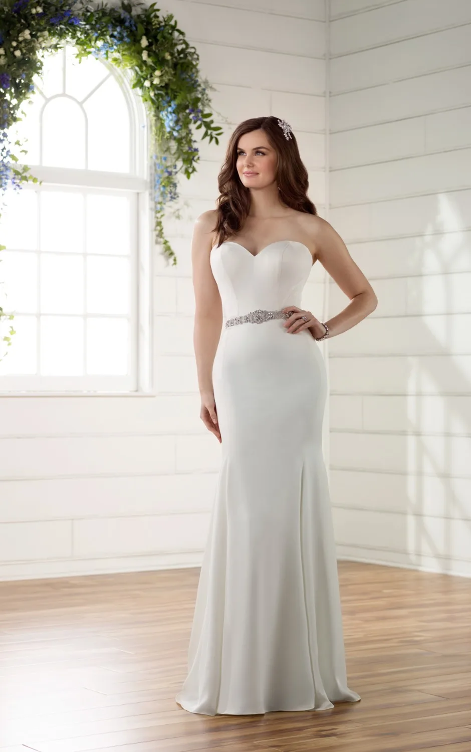Robe de mariée Без Бретелек Длинные Оболочки Свадебное Платье С Sash Молния Назад Суд