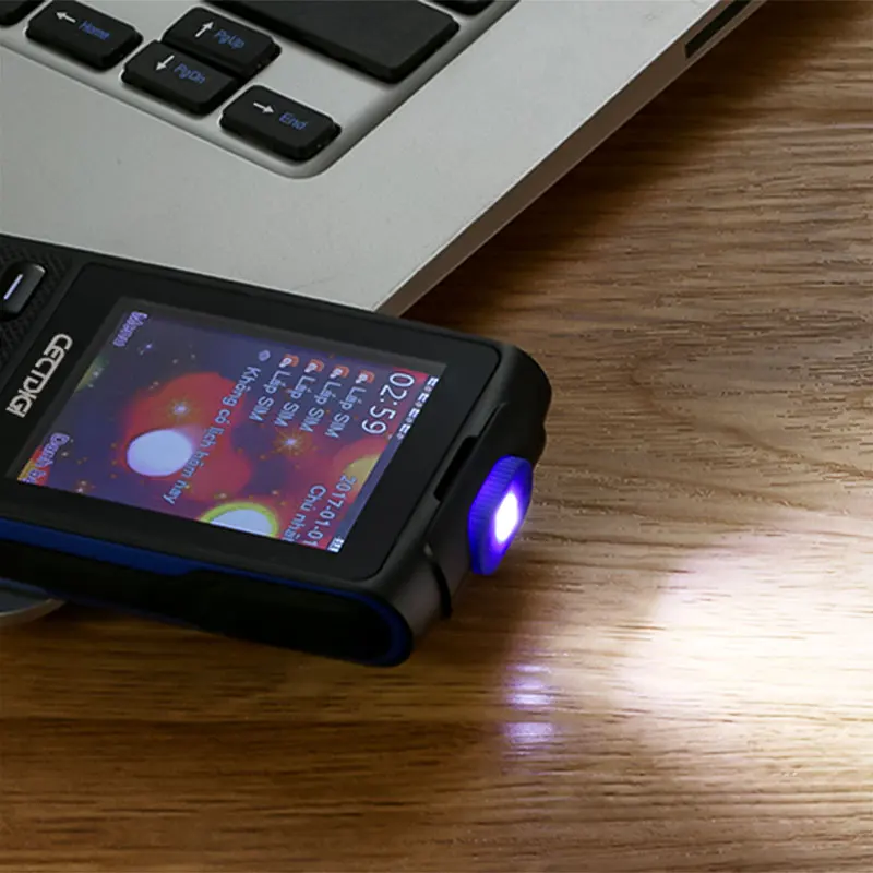 Quad SIM оригинальный cectdigi C4 4 sim-карт ожидания телефон power bank GSM GPRS фонарик bluetooth fm