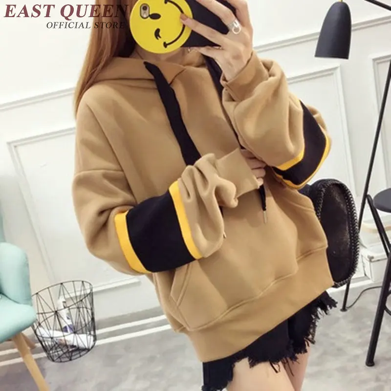 

Hoodies & Sweatshirts