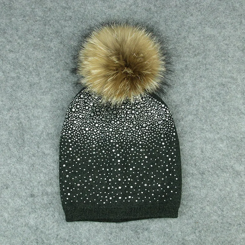 KUE019 Natural Fur Pom pom Knitted Hat Winter Wool Women Genuine Fur Ball Bobble Knit Beanies Bonnet Bones Skullies Rhinestone