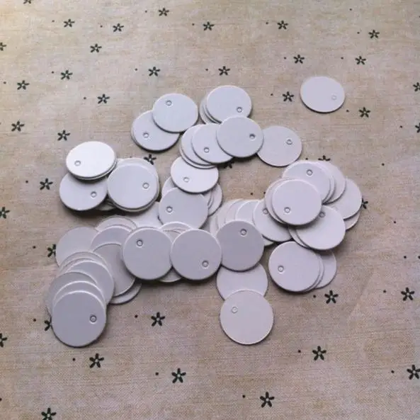 

2 * 2 cm White round shape mini cardboard tags jewelry price tags label card tags with Hemp rope 2000 pcs/lot