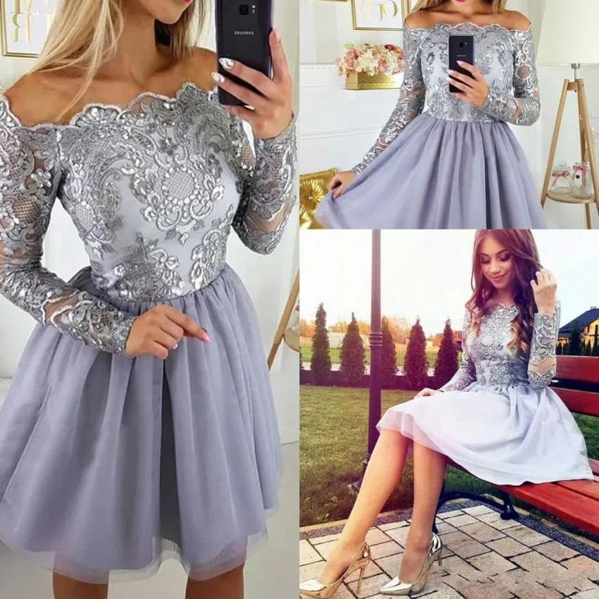 Винтажное короткое платье с длинными рукавами сиреневого и лавандового цвета