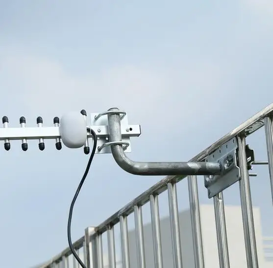 4G yagi с высоким коэффициентом усиления 28dBi 16 элементов 698-2700 МГц Антенна LTE 4g
