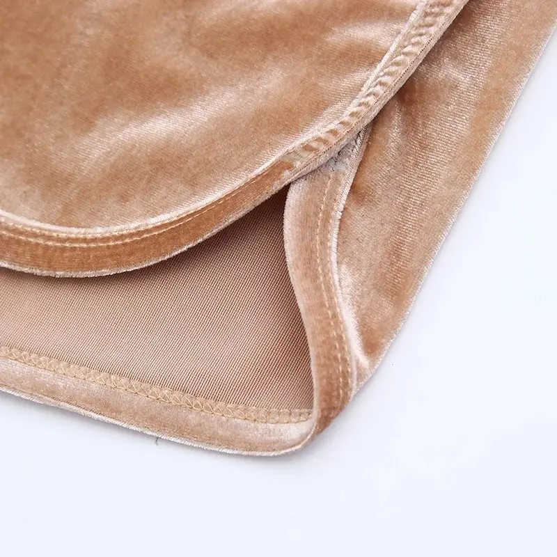 Женские свободные шорты для тренировок повседневные разноцветные бархатные с