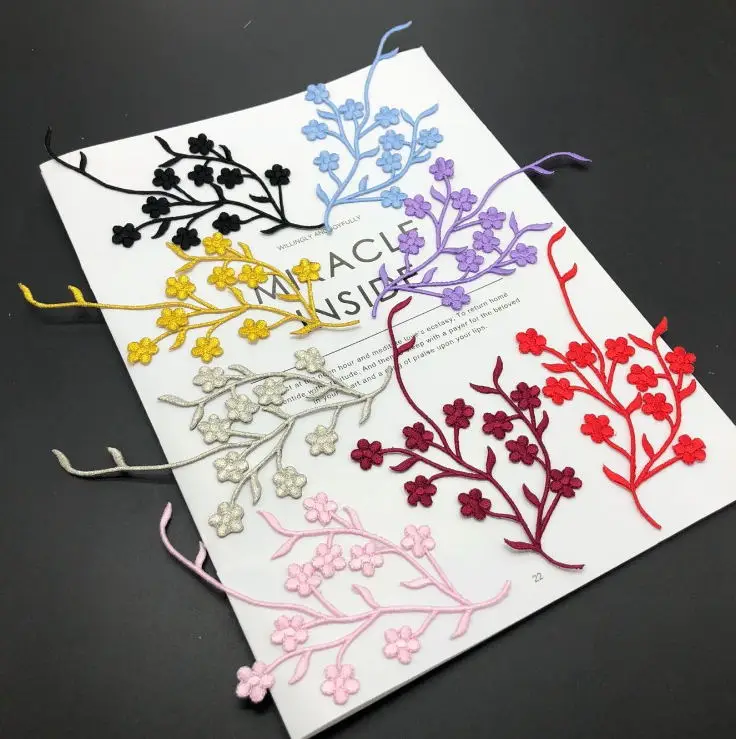 

New arrival 20 pcs antique flower Embroidered patches iron on Jeans coat tshirt bag dress decor repair Motif accessory diy