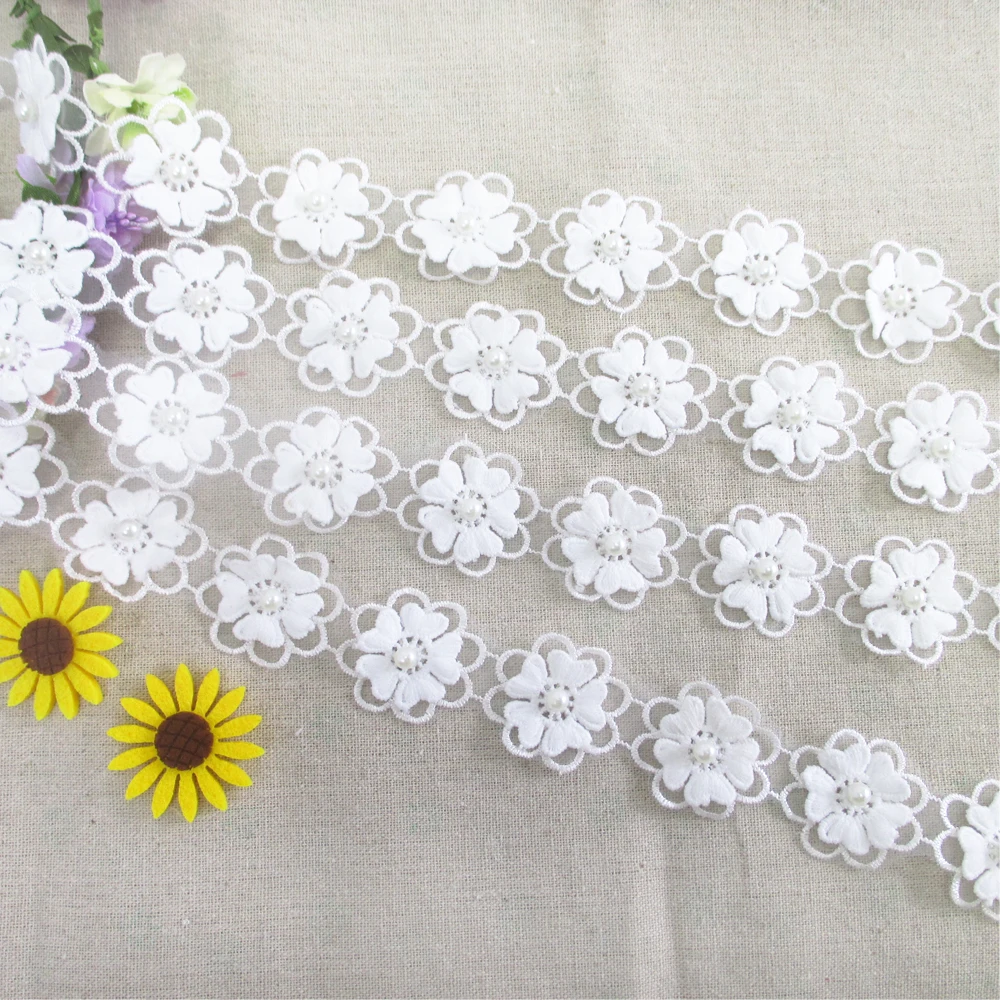 

flower size:3.5*3.5cm fiber Flower Lace Trim pearl Embroidery Sewing wedding DIY Garment Accessories 20 yards,20Y50059