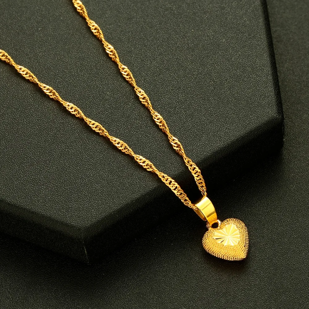 CHENGXUN Золотой резной сердце Цепочки и ожерелья Для мужчин Jewelry Подвеска женщин