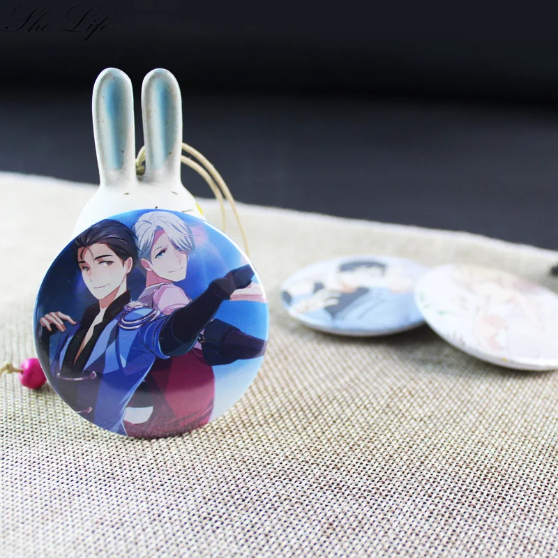 Аниме Япония YURI! На льду значок Pin коллекция Брошь куртка шляпа Заклепки для