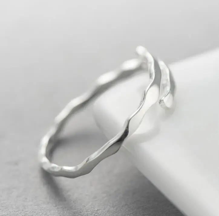Простые геометрические волнистые кольца из стерлингового серебра 925 пробы для